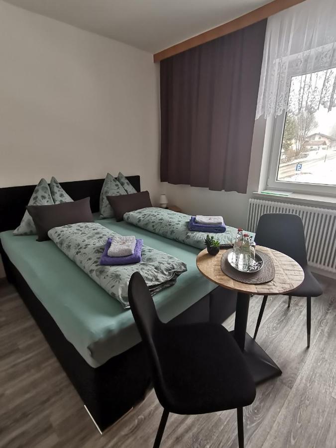 Haus Bergblick Fruehstueckspension Oberort Екстериор снимка